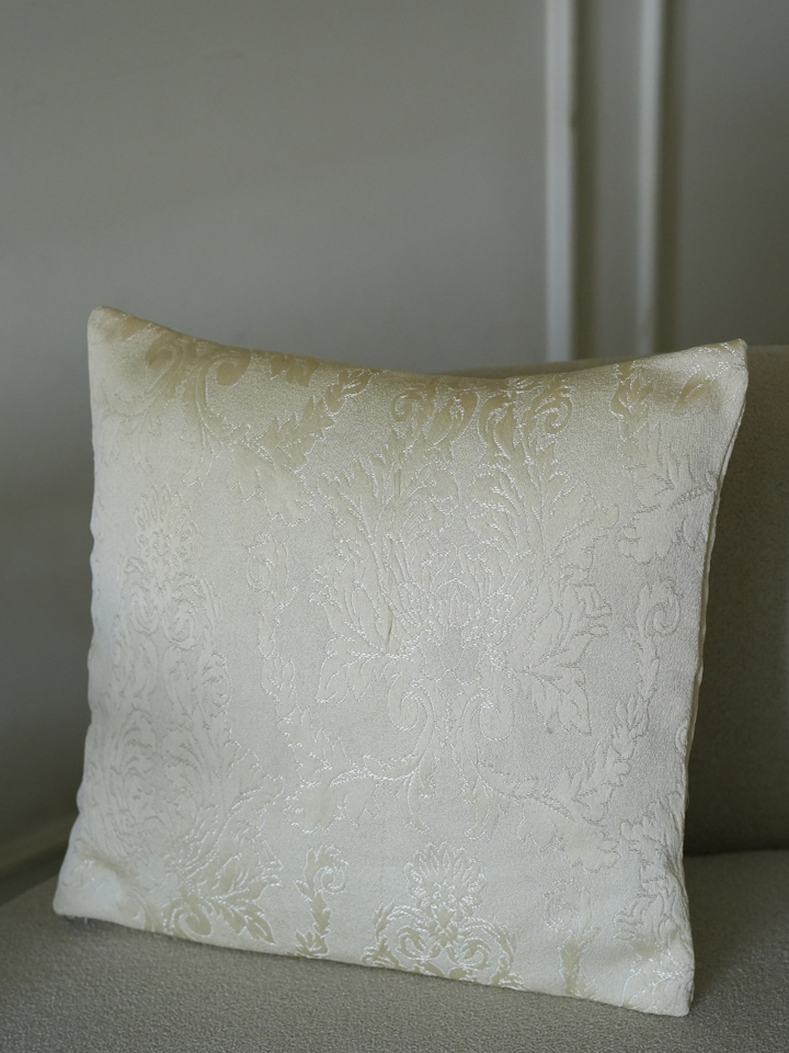 Classic Cream Tapestry Cushion Cover