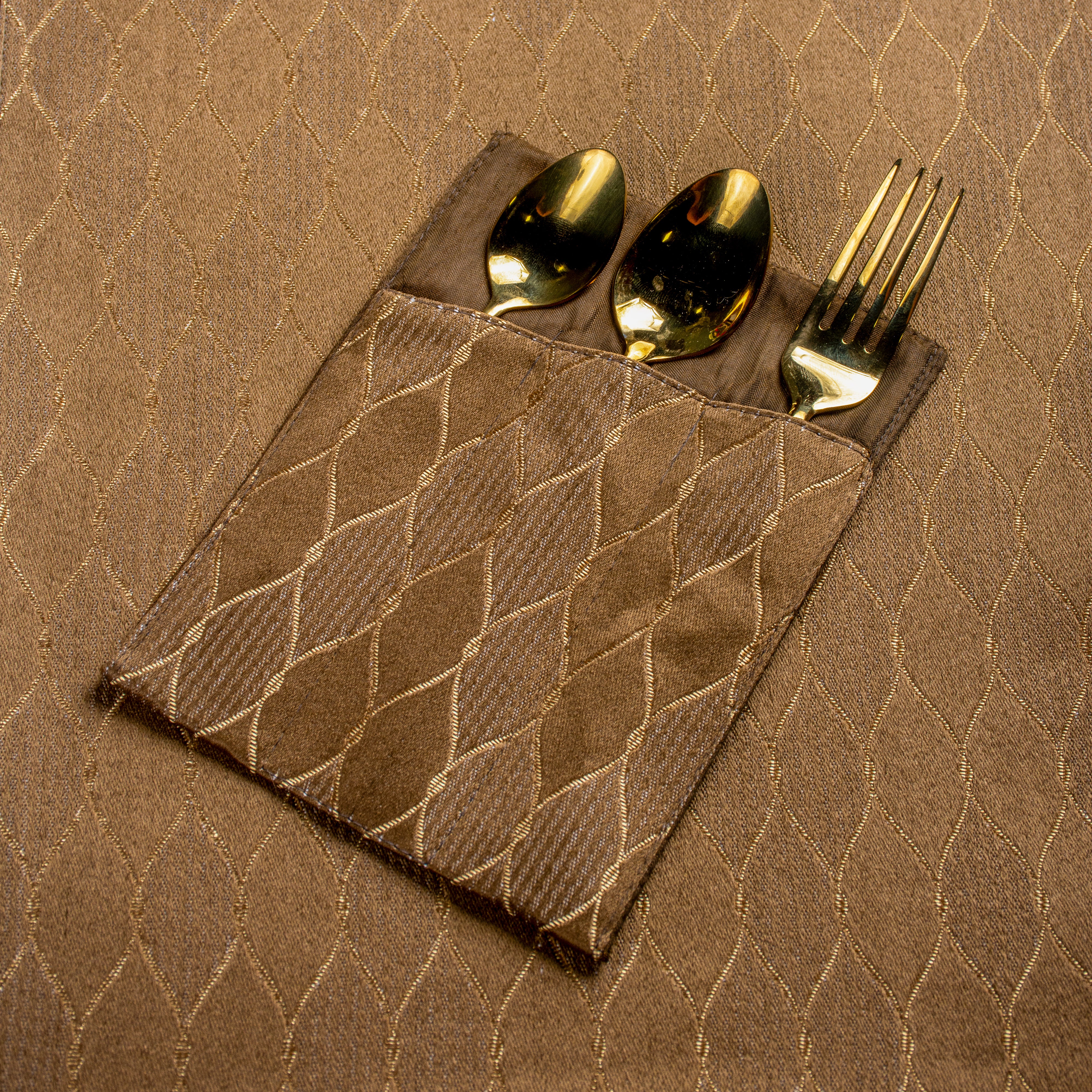 Bronze Diamonds Luxe Table Set