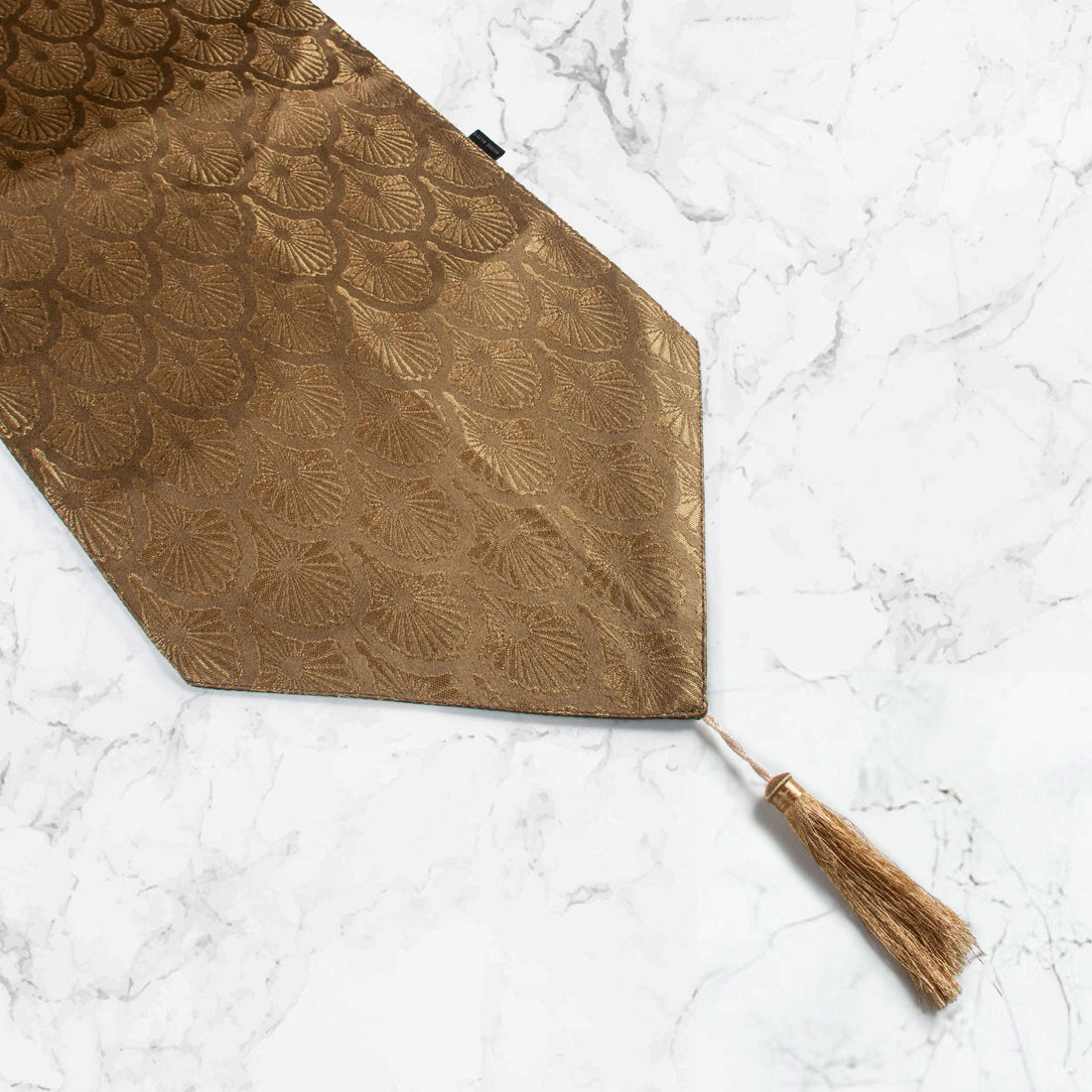 Bronze Diamonds Luxe Table Set